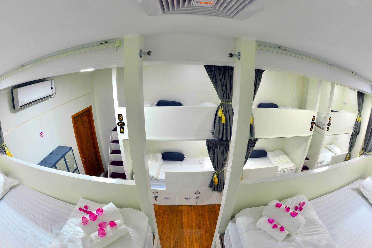 Backpacker Hostel Yangon Exterior foto